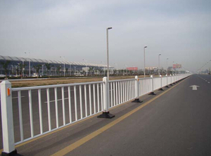 公路护栏应用