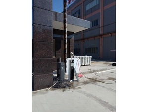 收费场车牌自动识别系统实拍