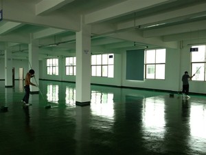 弹性地坪漆